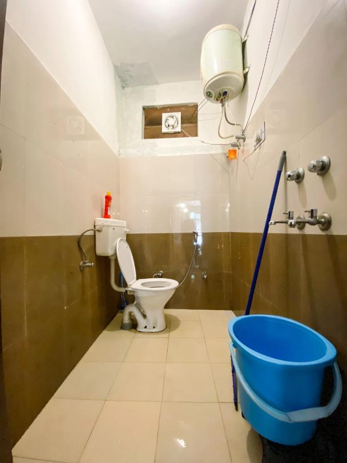 Tag'S Stay, Naggar Nagar  外观 照片